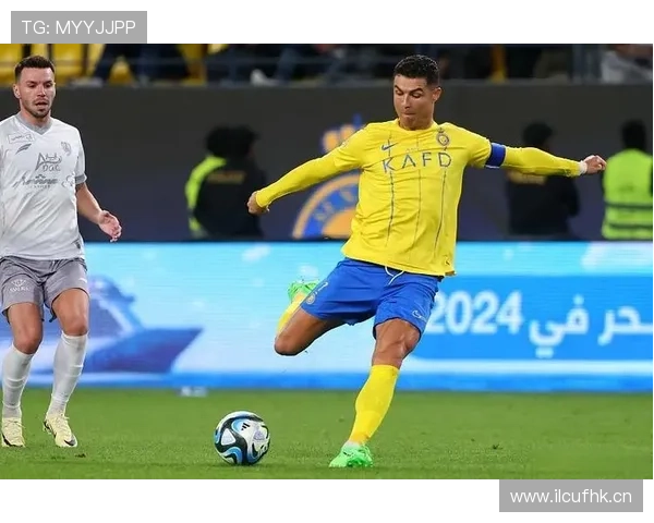 利雅得胜利薪资结构争议显现,对球队后续运营与争冠形势产生影响 利雅得胜利薪资结构争议显现,对球队后续运营与争冠形势产生影响