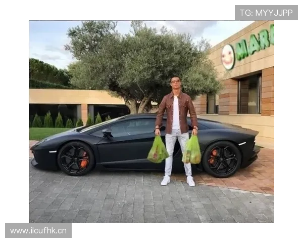 何冰娇居然抢了那豪车钥匙，这生活比明星还闪耀！