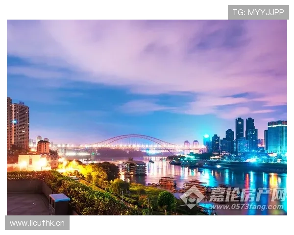 理查利森近期生活动态：状态回暖，训练表现稳健