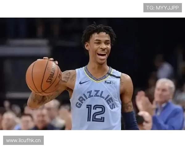 贾·莫兰特随手一双球鞋，硬生生比我一年工资还阔绰